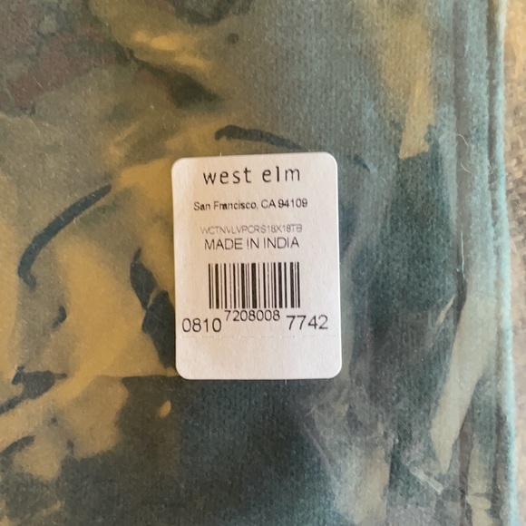 West Elm Washed Velvet Pillow Covers 18x18 - 2 set - Picture 3 of 4